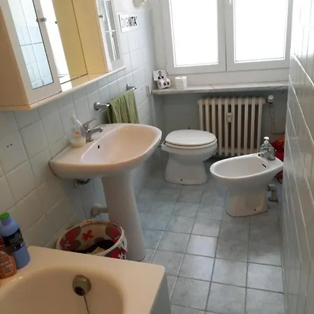 Comfy 2 In Apartment Turin